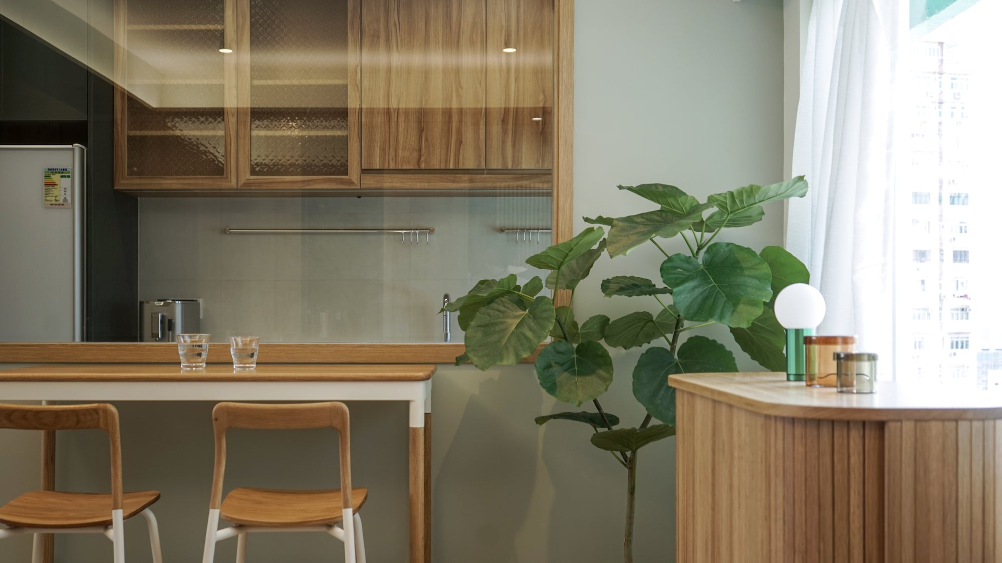 金龍園 Golden Dragon Garden - 614 ft.