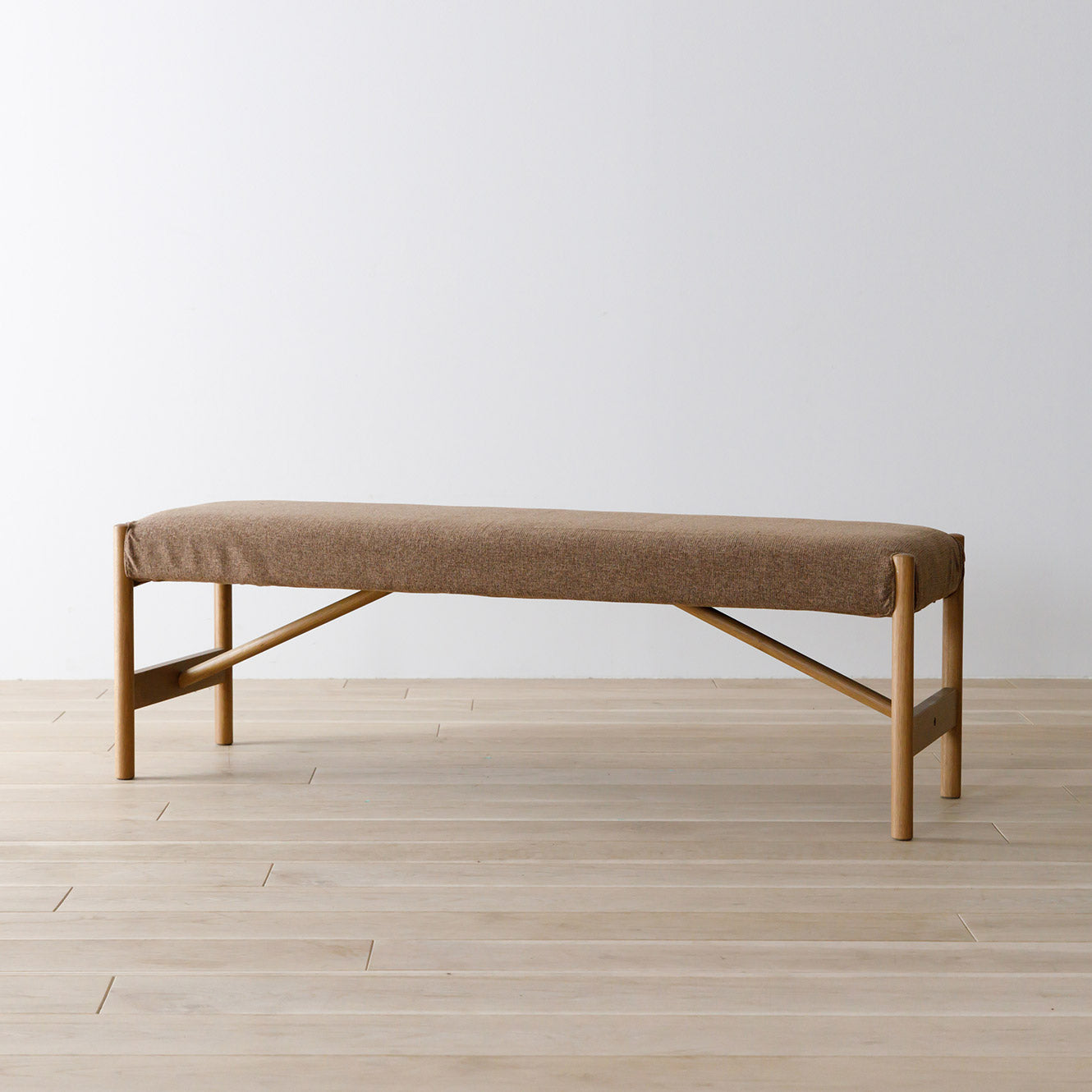 W1330/Fabric C Brown