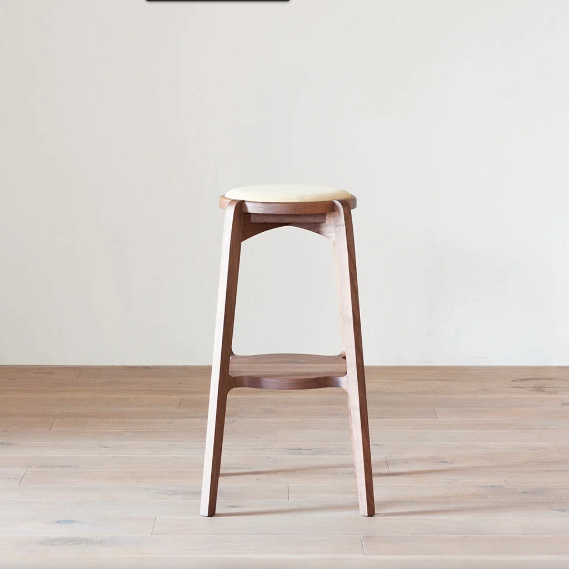 Walnut/Rank B Kaplis Hemp