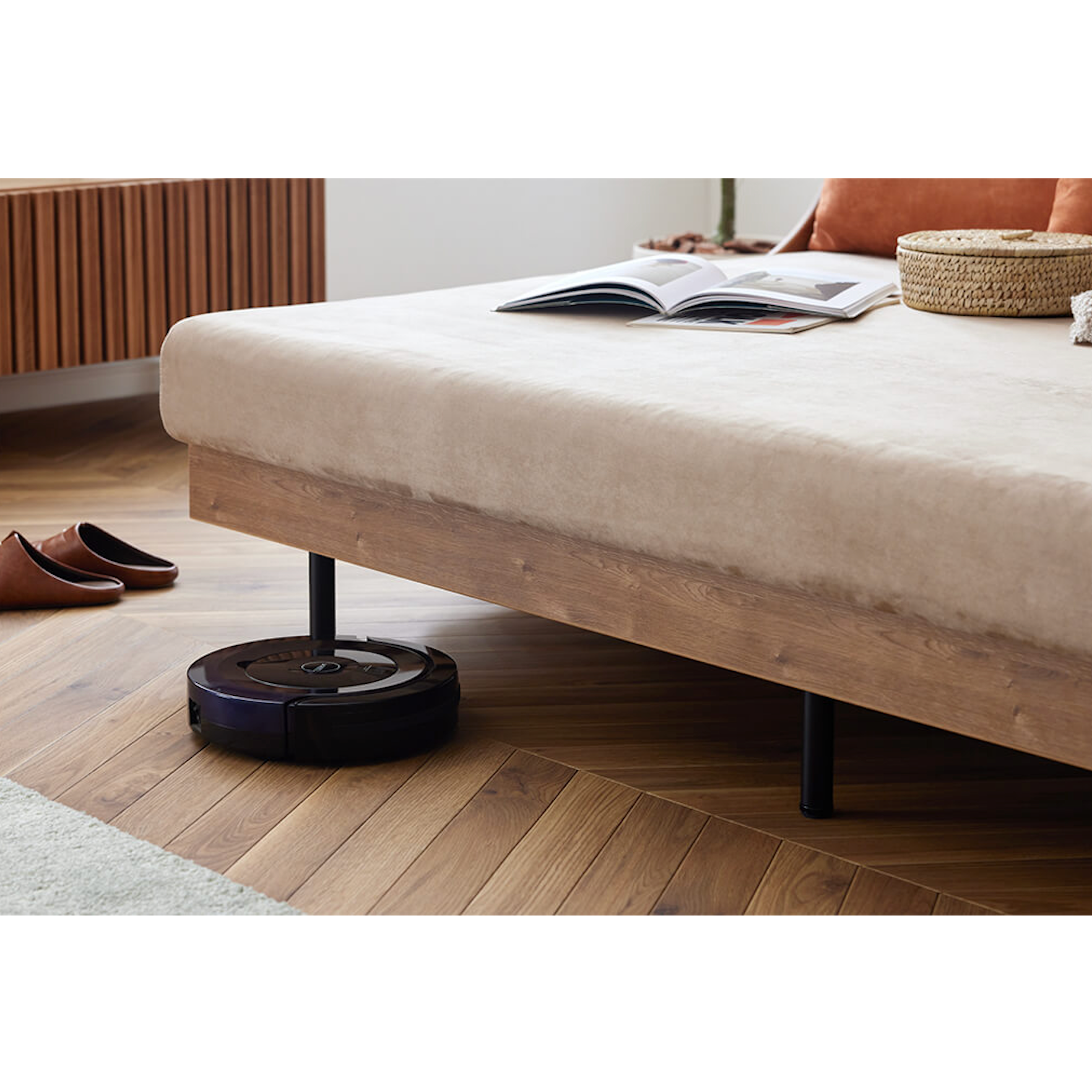 Height underneath: 13.5 cm