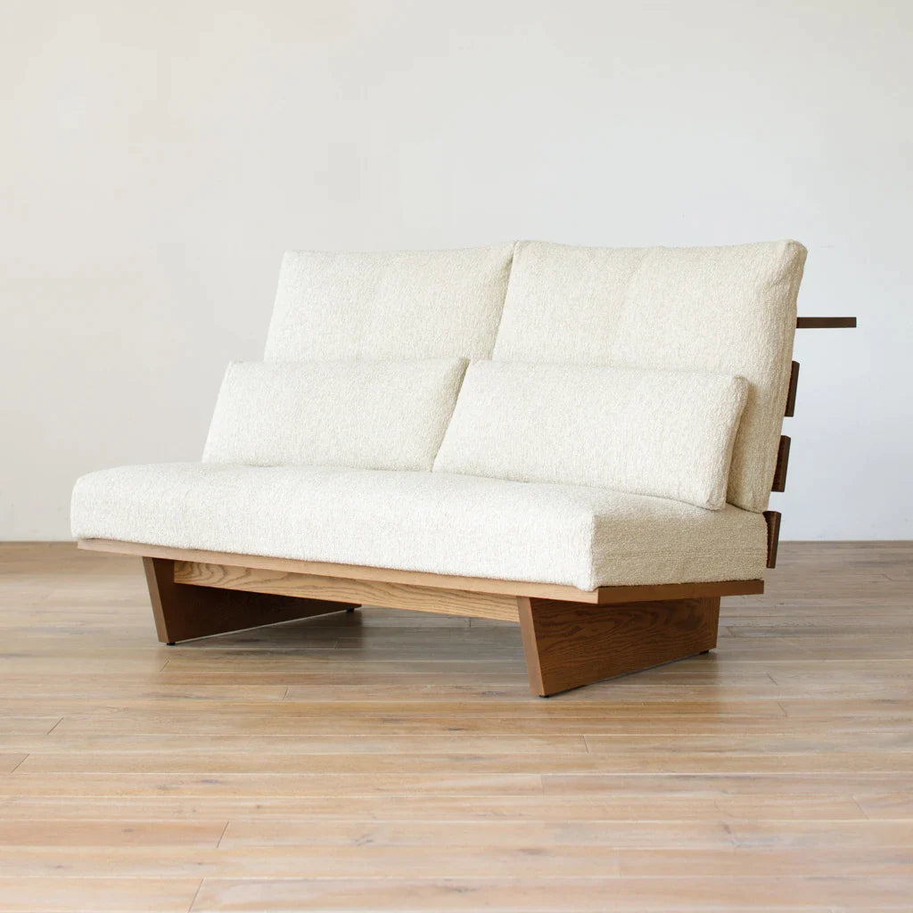 W140 . oak brown . CLUNIS ivory