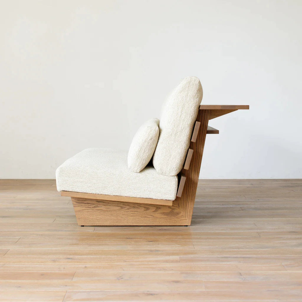 W140 . oak brown . CLUNIS ivory