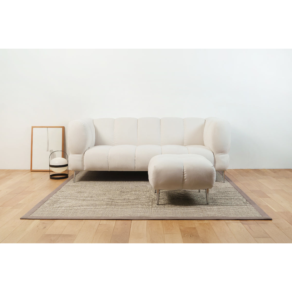 3P / Fabric B Cuera #7091 / Silver Steel Leg