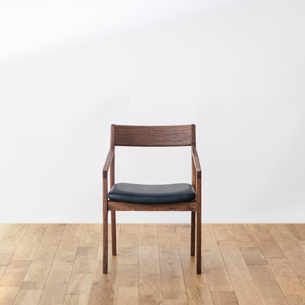 Walnut Oil/PVC Icon 34