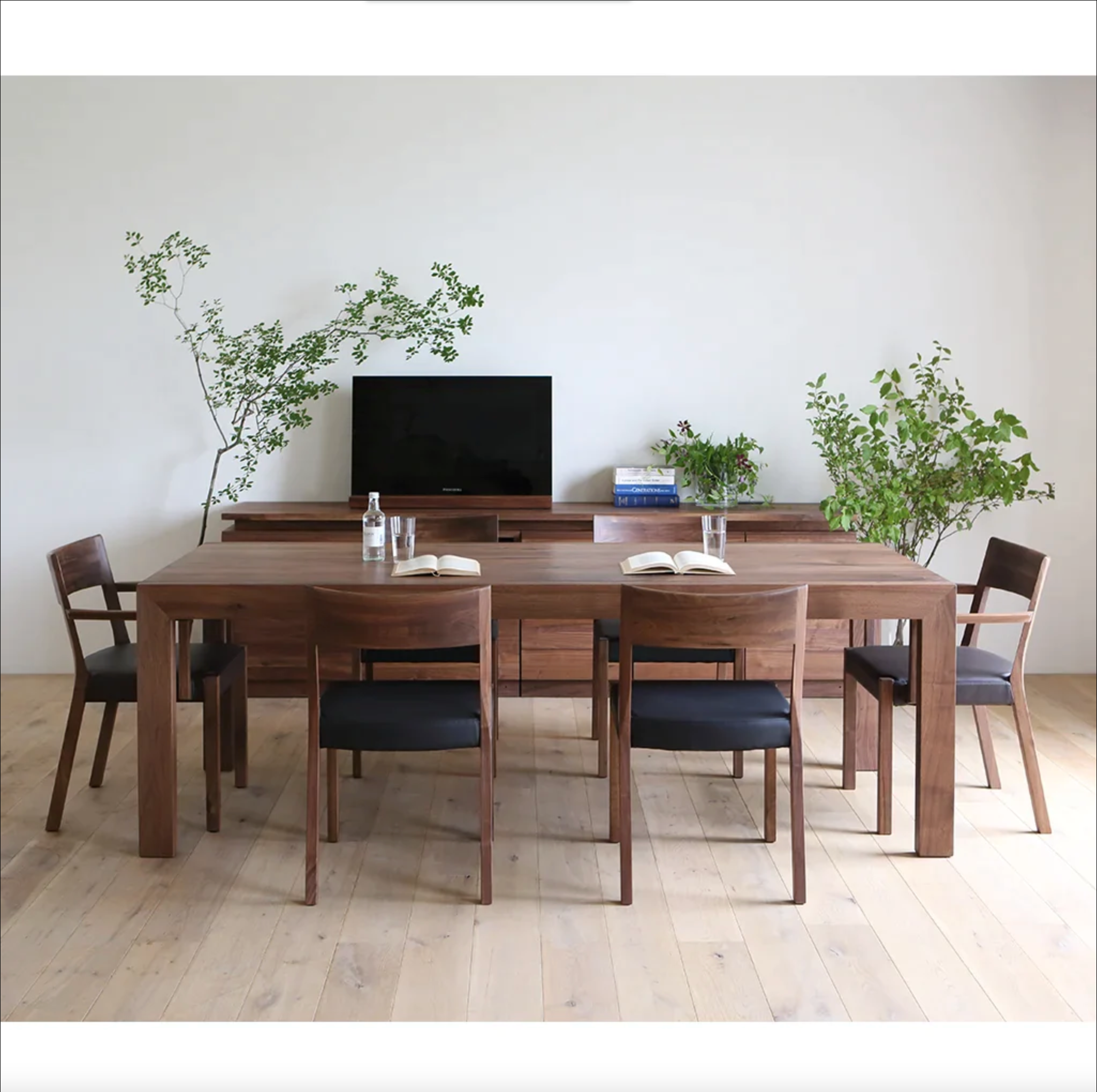 Walnut Oil/Rank D PVC Fine Curf 1760