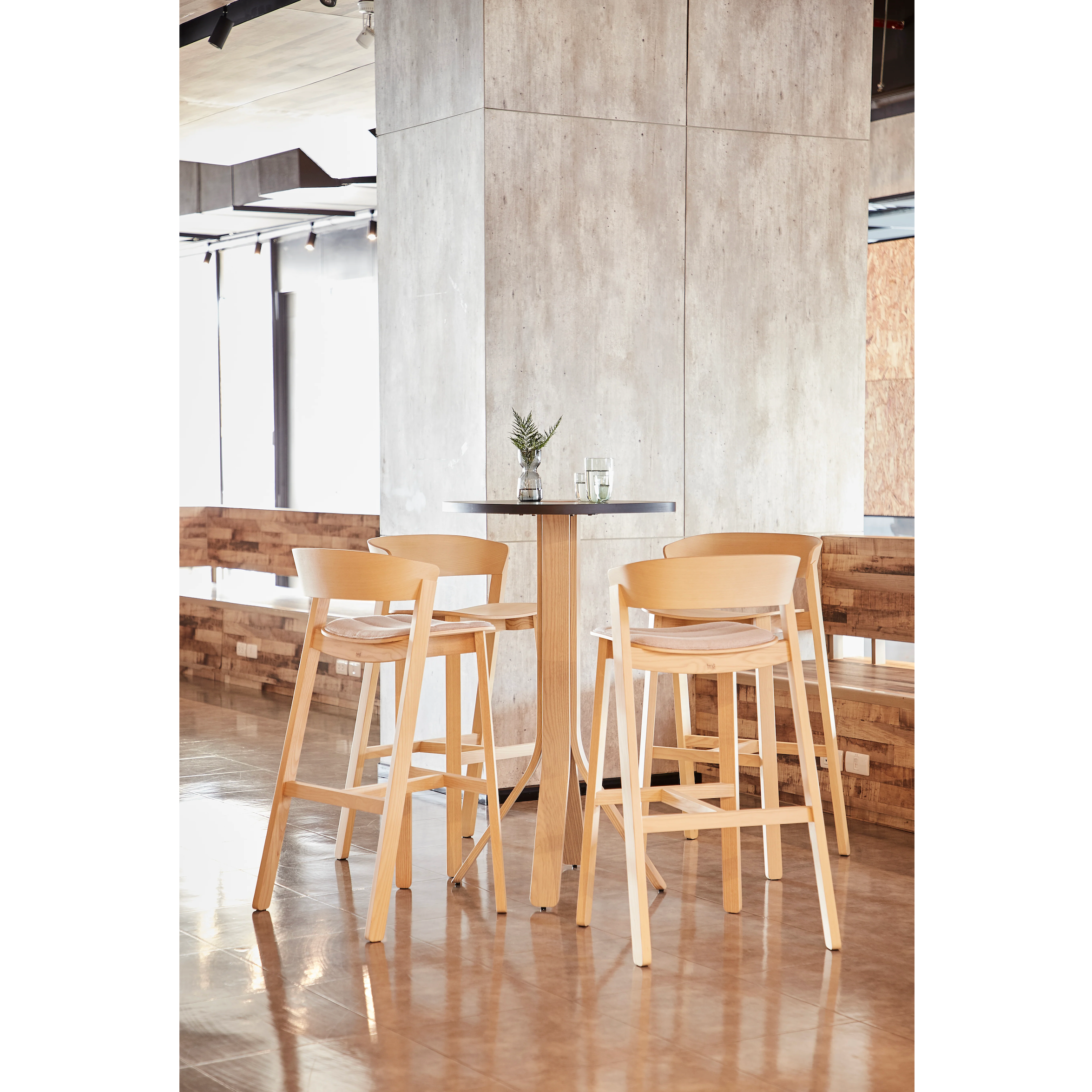 Natural Beech / Fabric Seat