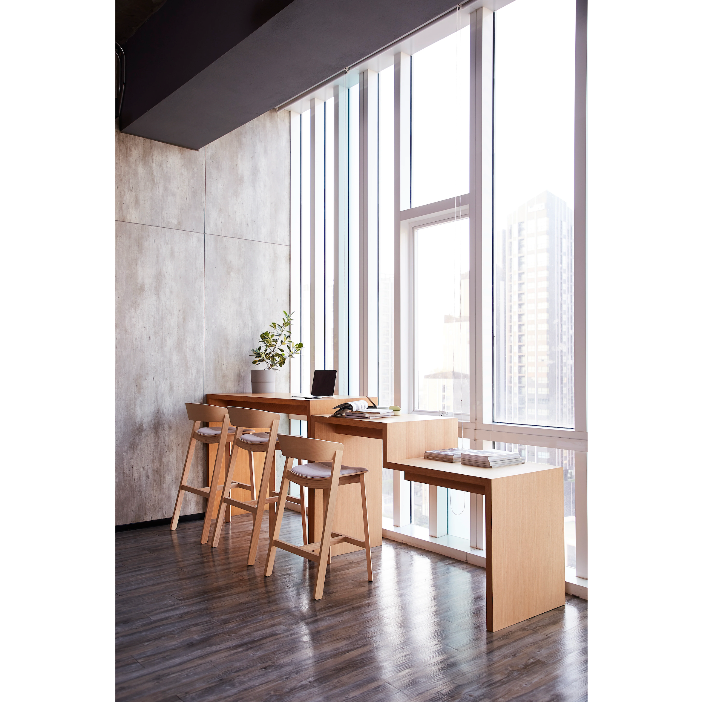 Natural Beech / Fabric Seat