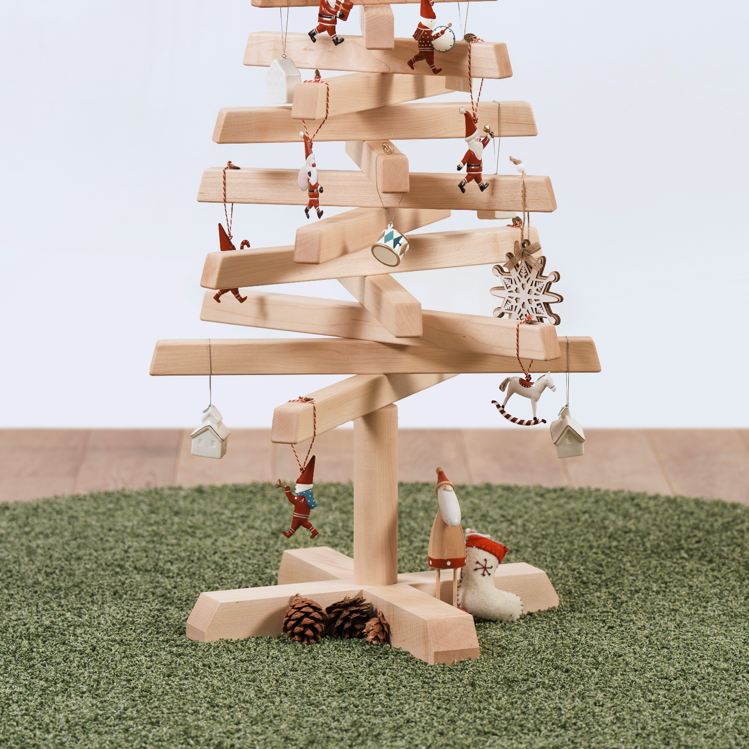 decoration is not included