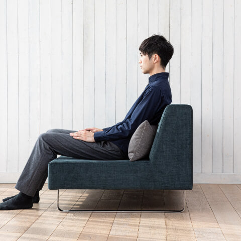 with 600mm x 300mm cushion