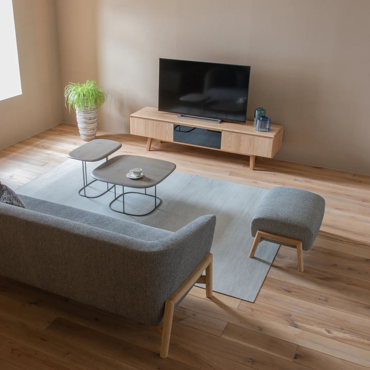 70×70, 60×40 / Tamo Ash GY