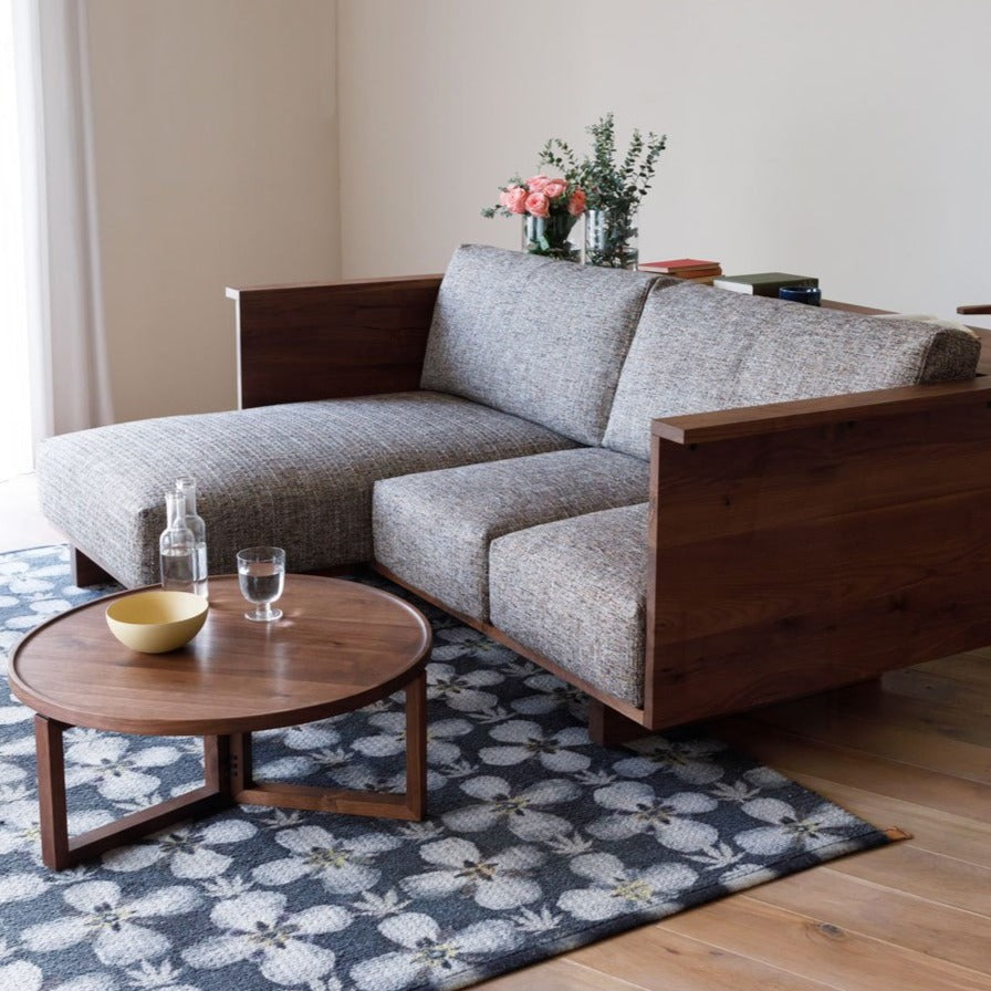 W1580/Walnut/Rank C Magonza (with Ottoman)