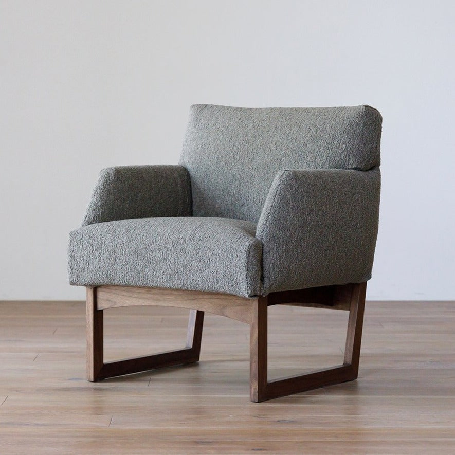 walnut . CLUNIS ashgray