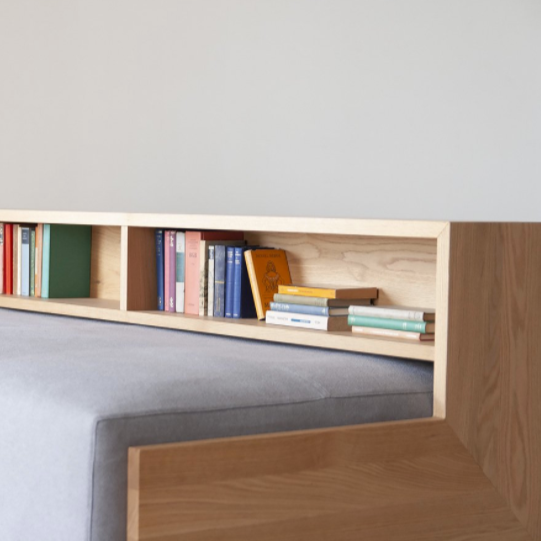 Wood shelf 095 with Base 098