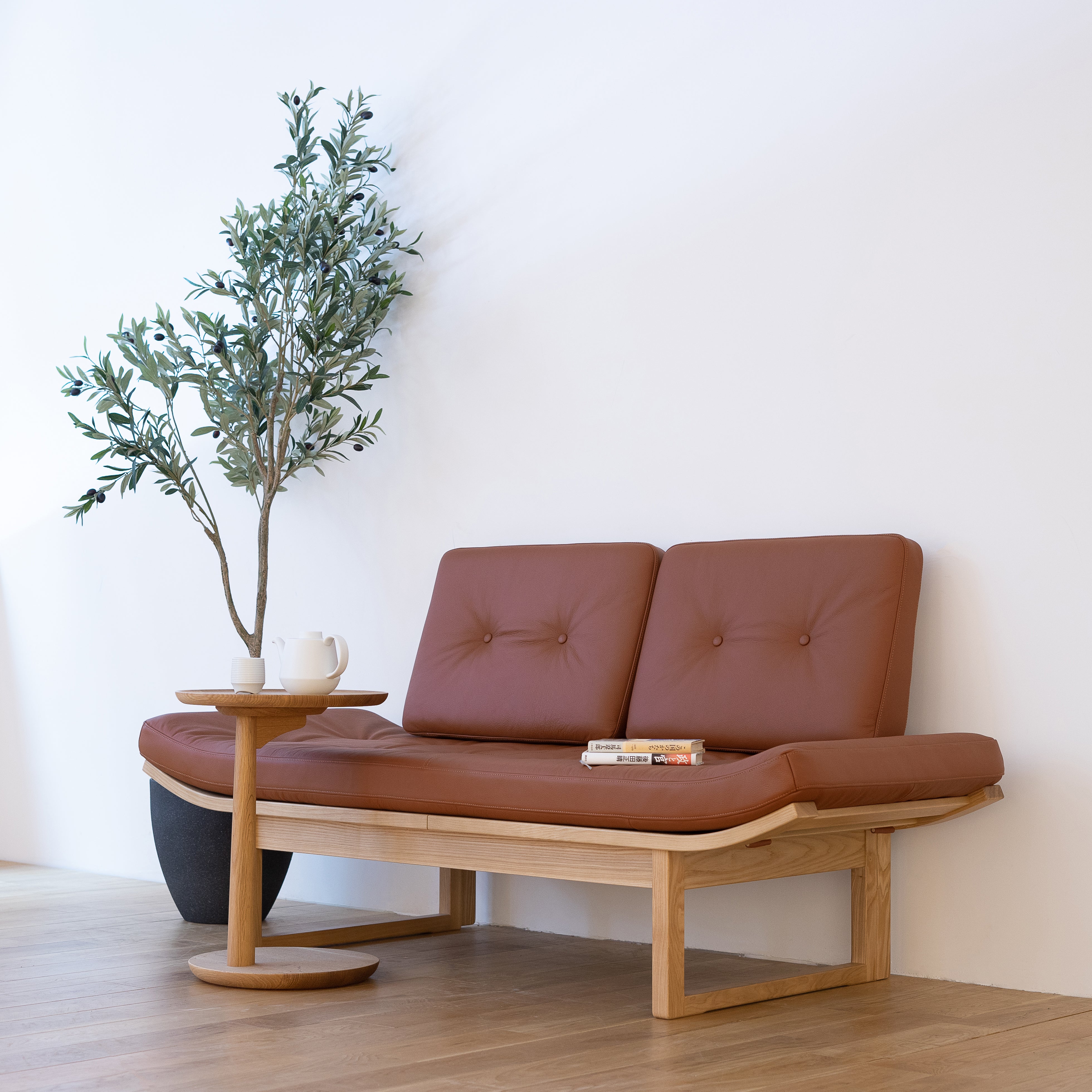 W1640/Tamo Ash NF/Leather CL1 MR−LBR