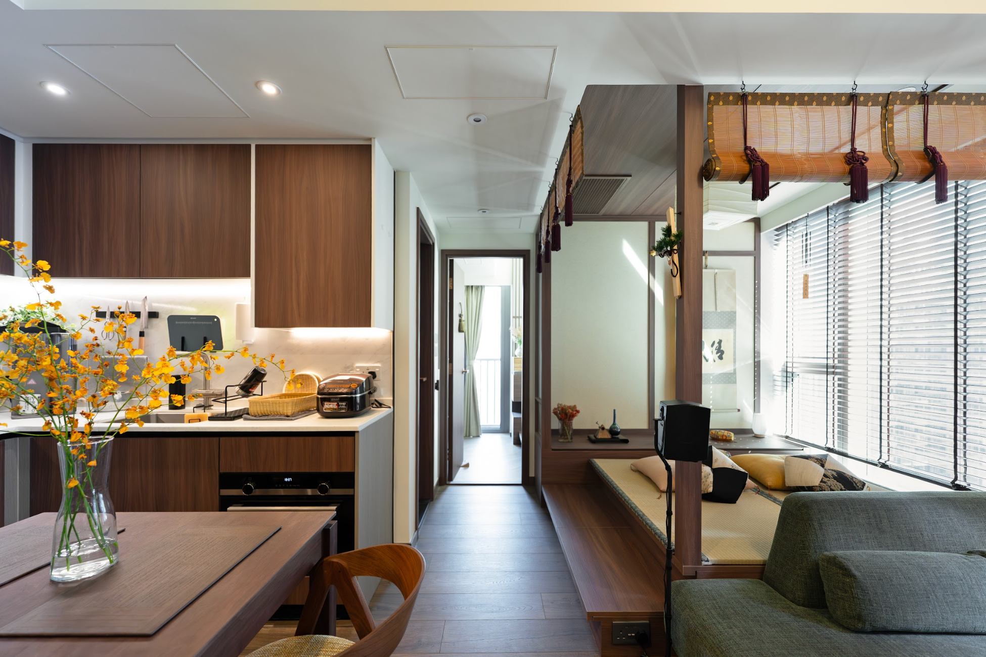 屯門 NovoLand - 450ft.