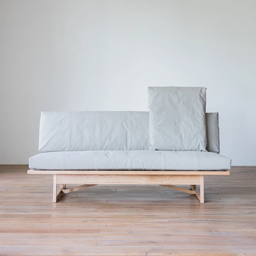 W168 / Oak Clear / Fresco Greige