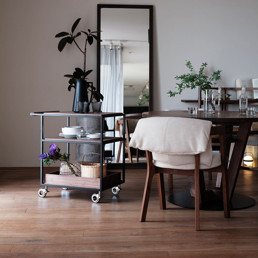 HIRASHIMA - SOLIDO Arm Chair – ALOT Living Limited