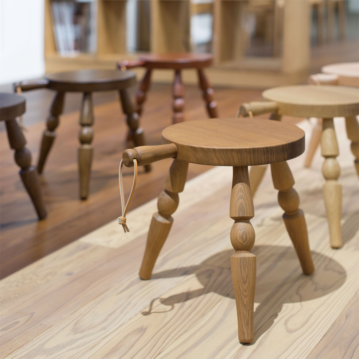HIDA Sangyo 飛驒產業- Milk Stool – ALOT Living Limited