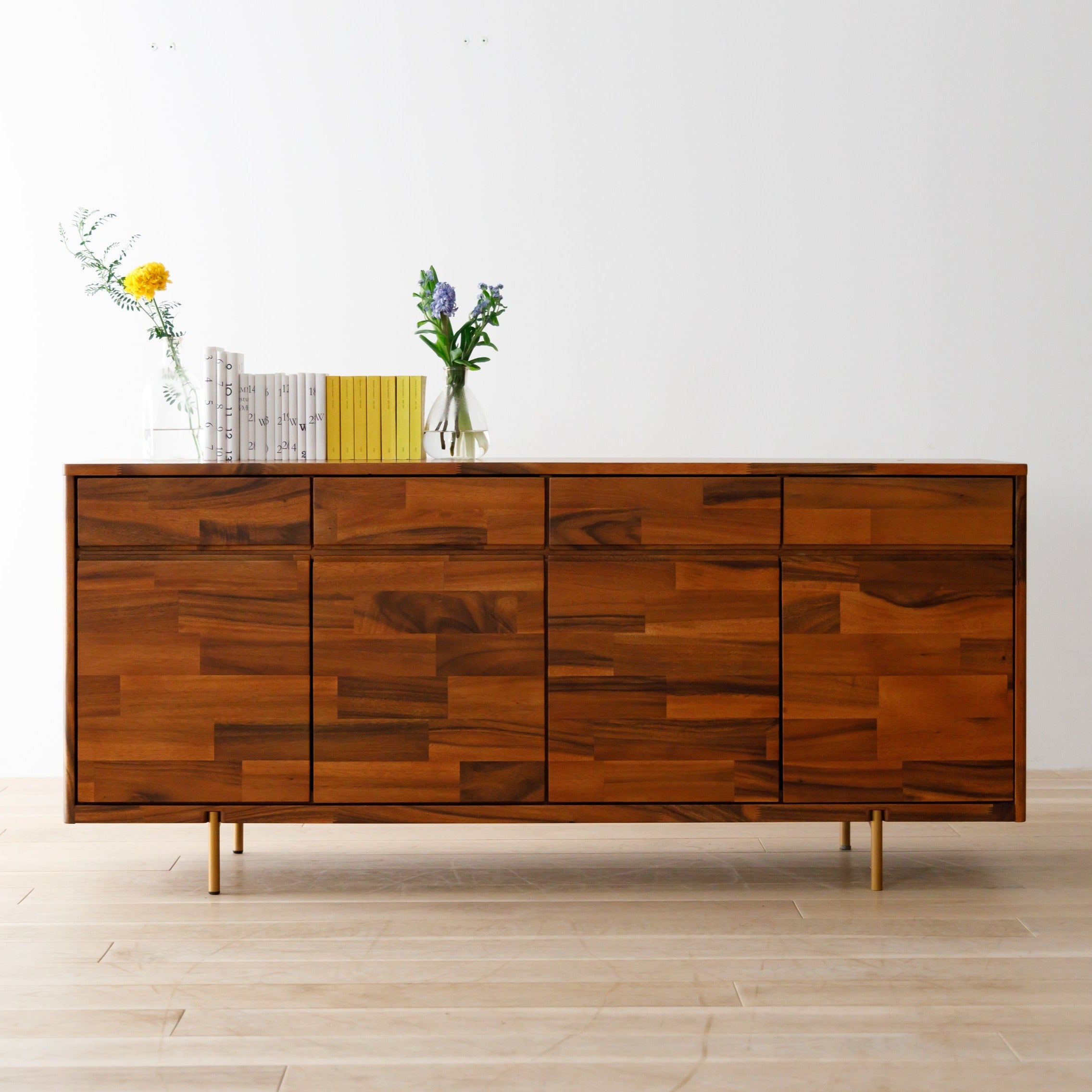 ATTIVO Side Board